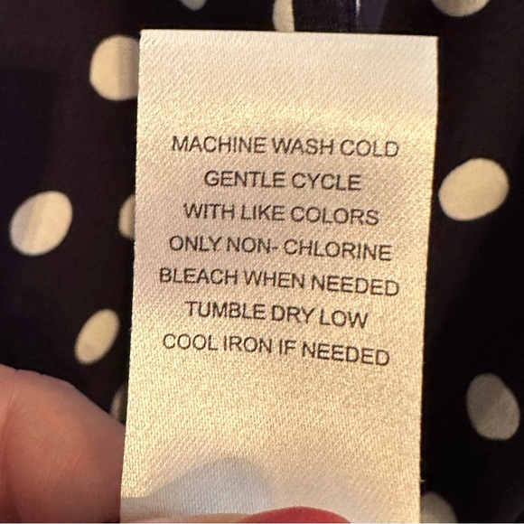 Fortune & Ivy Navy and White Polka Dot Short Sleeve Dress from Stitch Fix 1X - Picture 4 of 4